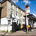 1 Bed Cozy Apartment Central London