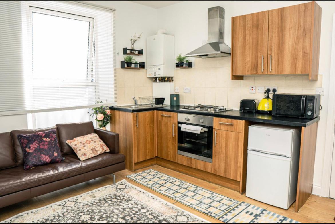1 Bed Cozy Appartamento Londra