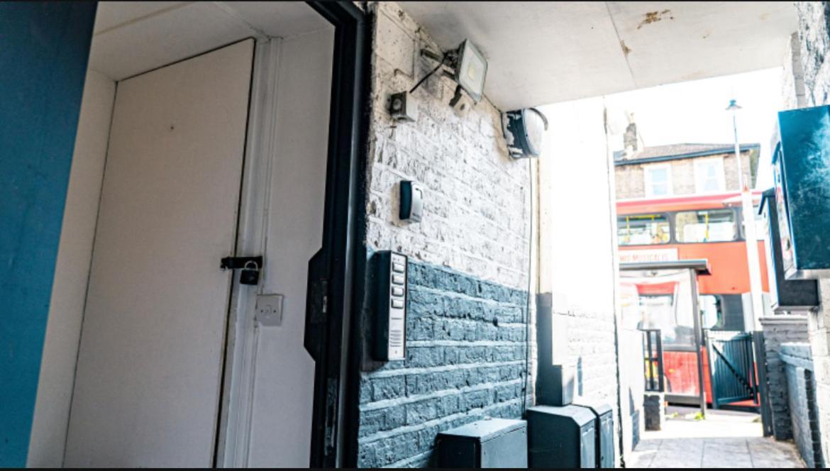 1 Bed Cozy * Londra